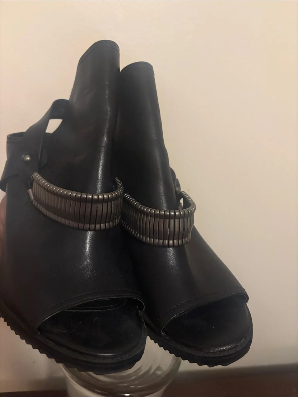 DKNY Black High-Heel Open-Toe Leather Sandal with Metallic Accent - Picture 2 of 4
